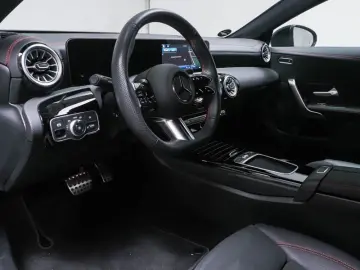 CLA 250 e AMG Night Pano MBUX Kamera LED Tot 19