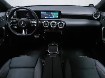 CLA 250 e AMG Night Pano MBUX Kamera LED Tot 19