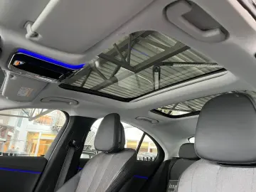 E 200 Avantgarde Pano Distronic MBUX 19Zoll Totw