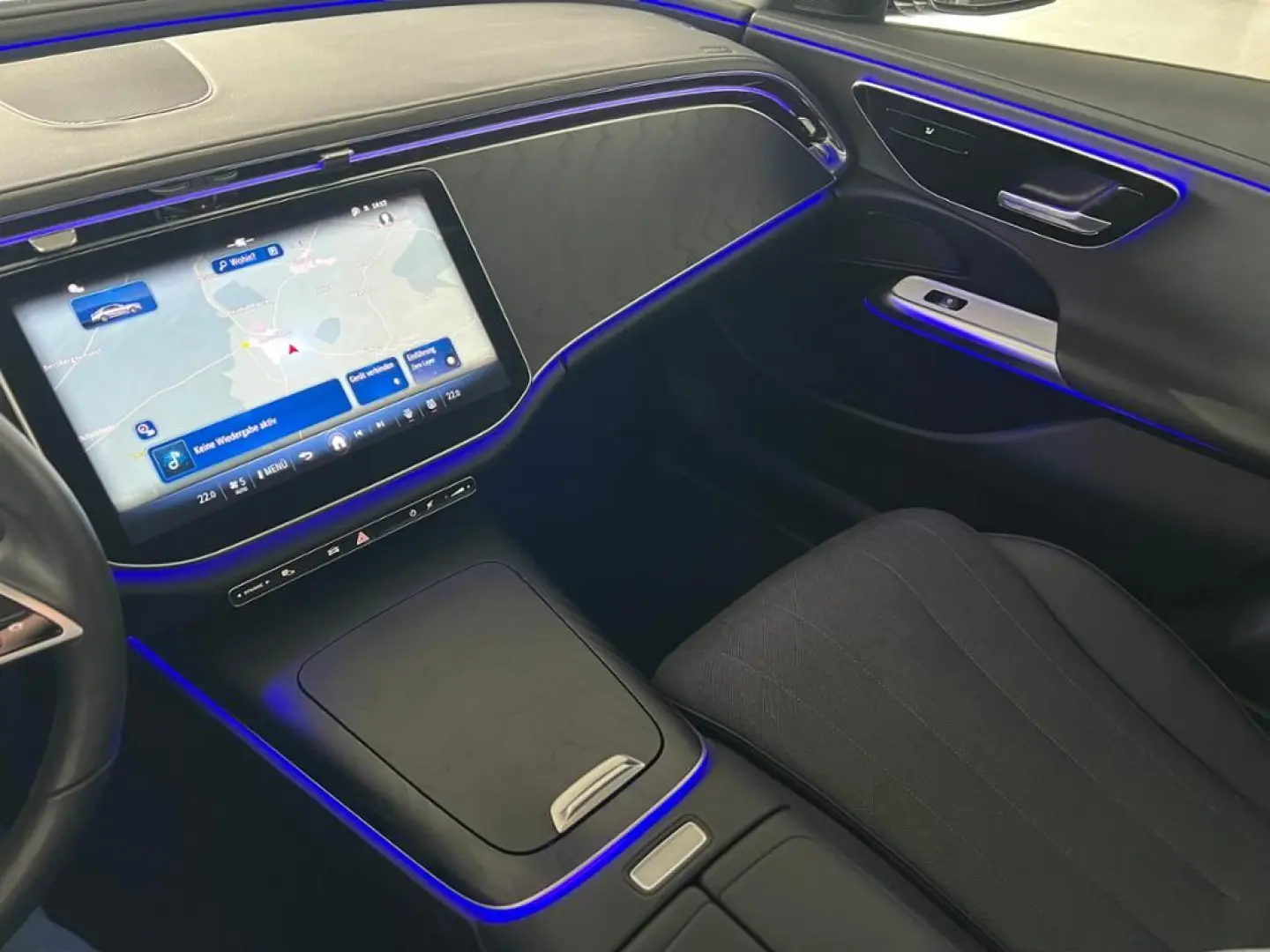 E 200 Avantgarde Pano Distronic MBUX 19Zoll Totw