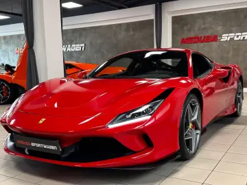 F8 TRIBUTO COUPÉ CARBONPACK