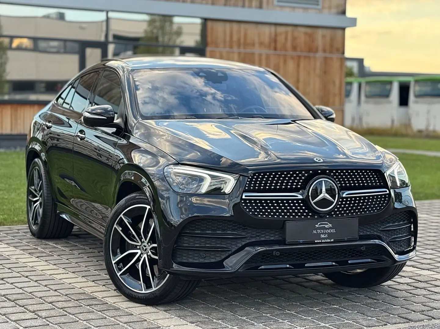 Mercedes Benz GLE 400 d 4MATIC *AMG-LINE, MEGA-FULL