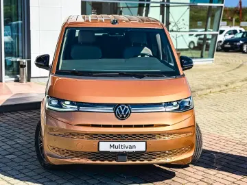 MULTIVAN Style L 2.0 TDI 150 CP DSG