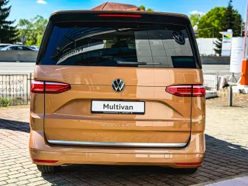 MULTIVAN Style L 2.0 TDI 150 CP DSG