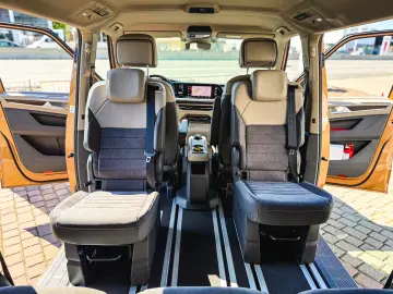 MULTIVAN Style L 2.0 TDI 150 CP DSG