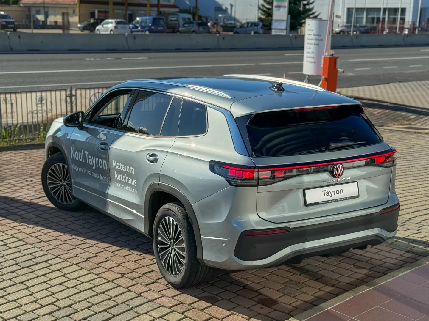 Tayron Life 2.0 TDI 193CP DSG 4Motion 7 LOCURI