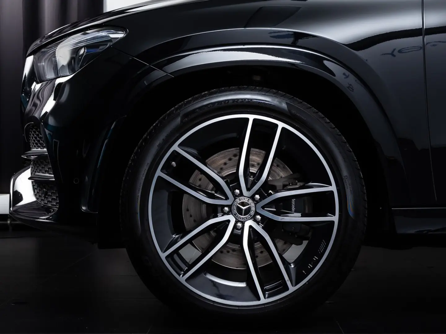 Mercedes Benz GLE 400d AMG-LINE
