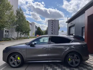 Cayenne Coupe E-Hyb. #SPORTDESIGN! 22