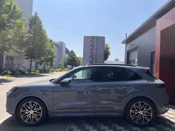Cayenne E-Hyb #SPORT DESIGN! INNO! 360KAM! AHK!