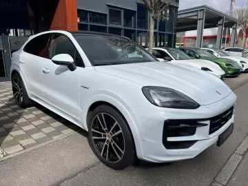 Cayenne Coupe E-Hyb #SPORT DESIGN! NP145.000€!