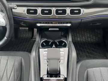 Mercedes Benz GLE 63 S AMG 4M+ Coupé HuD