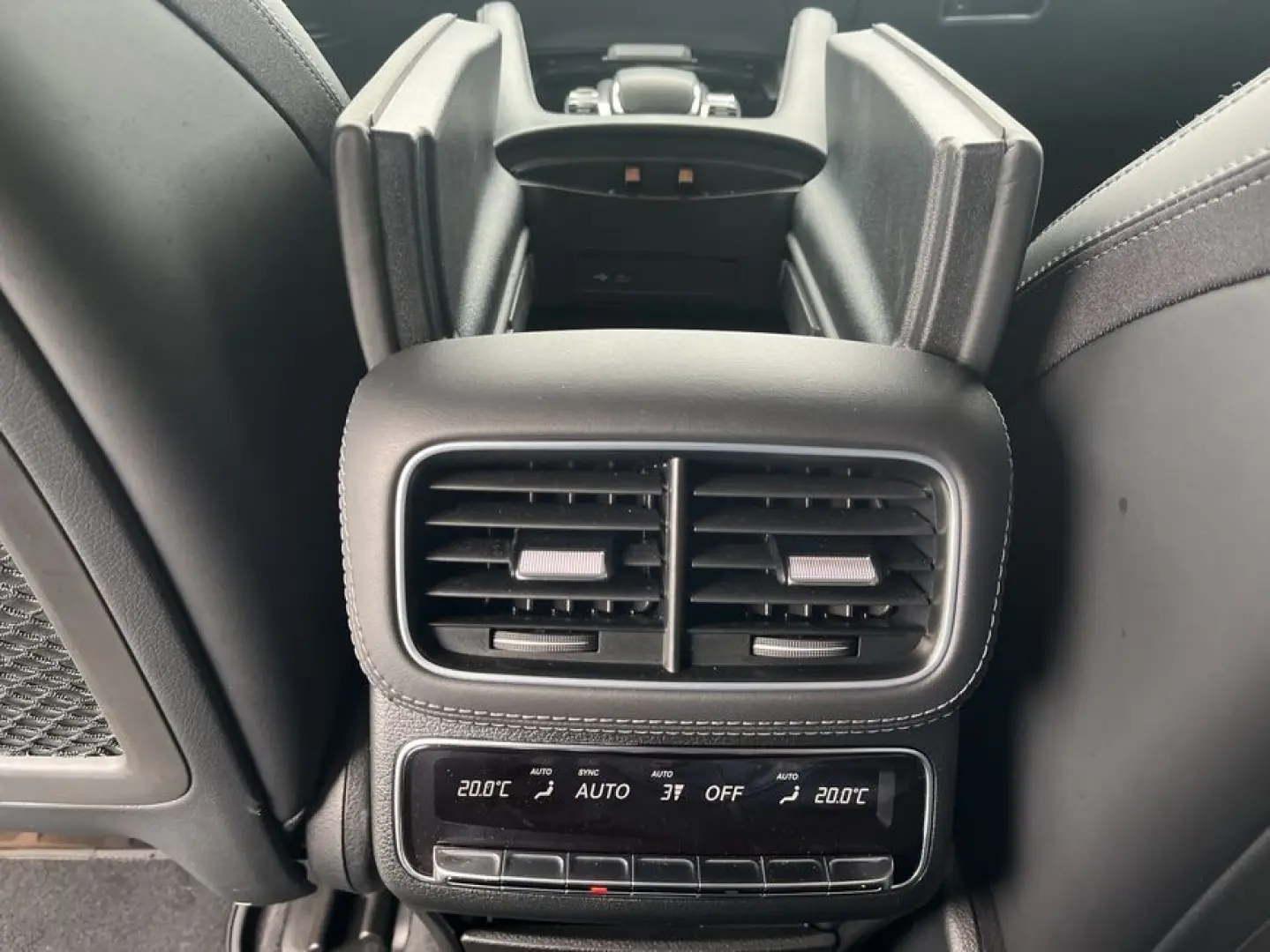 Mercedes Benz GLE 63 S AMG 4M+ Coupé HuD