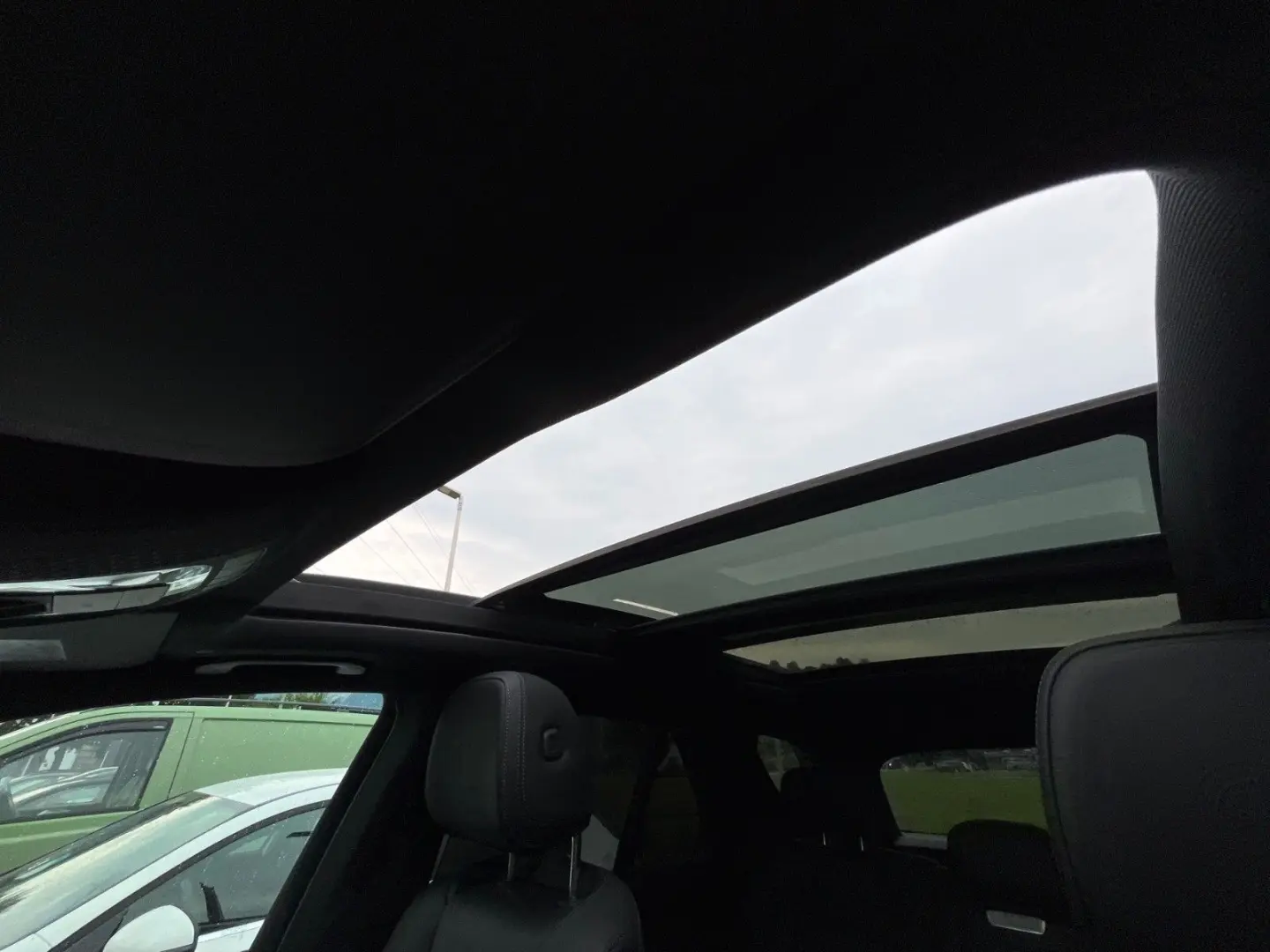 Mercedes Benz GLE 63S AMG 4M+  TV 3D-BURMES HUD PANO
