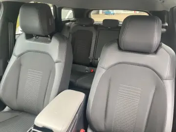 Explorer BEV 77kWh *HUD*360°*Wärmepumpe*AGR-Sitz