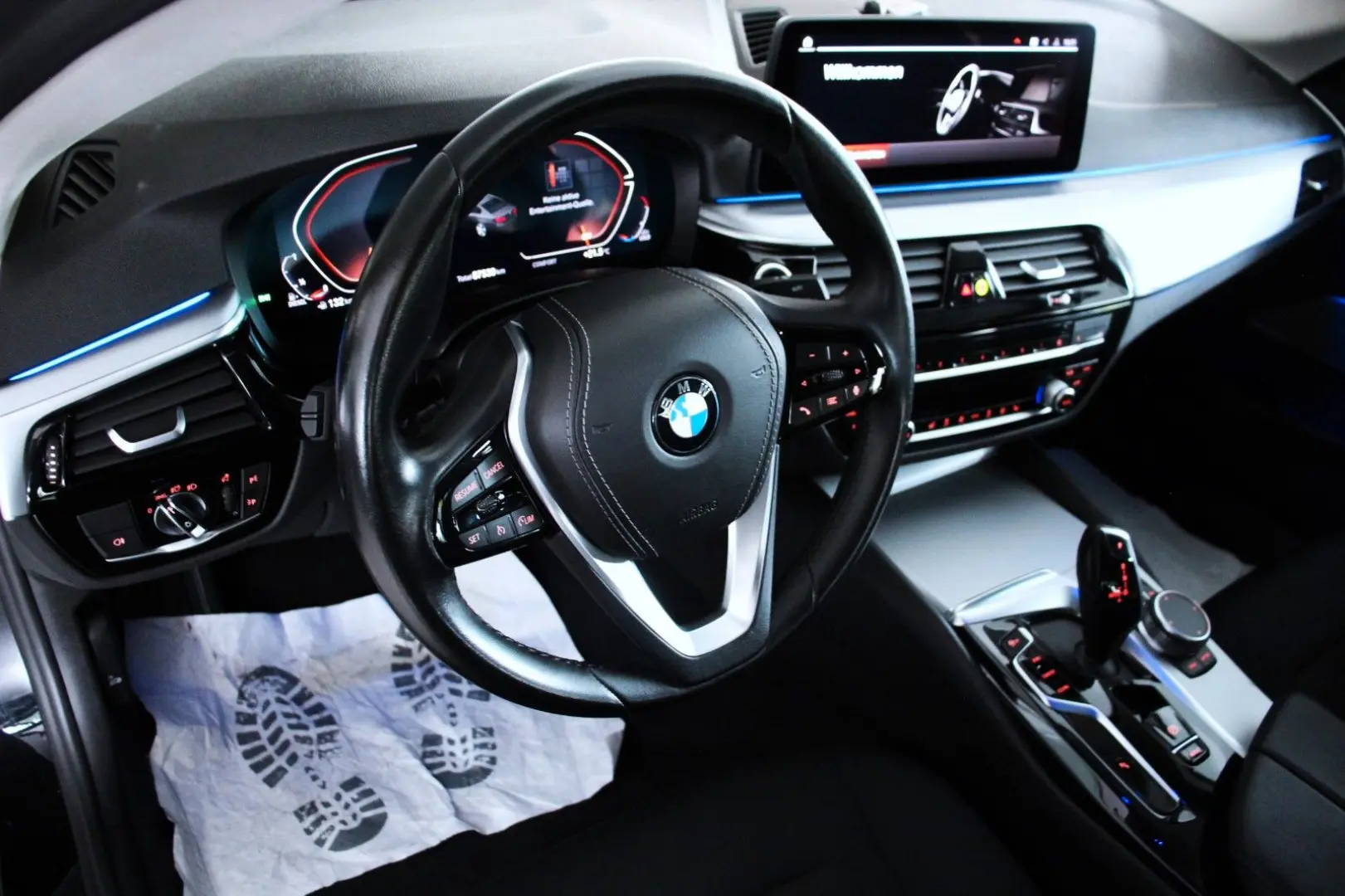 520d (G30) *LED*Harman&Kardon*Live Cockpit Prof