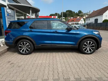 Explorer ST-Line Plug-in-Hybrid 4x4 3.0 V6