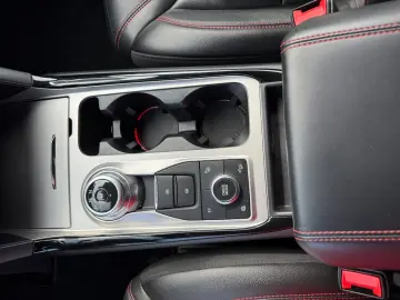 Explorer ST-Line Plug-in-Hybrid 4x4 3.0 V6