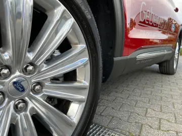 Explorer 3.0 EcoBoost Plug-in-Hybrid Platinum /P