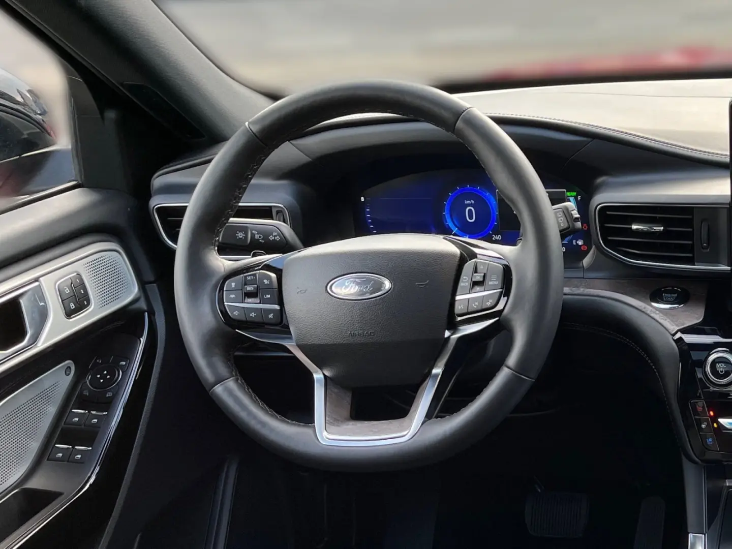 Explorer 3.0 EcoBoost Plug-in-Hybrid Platinum /P
