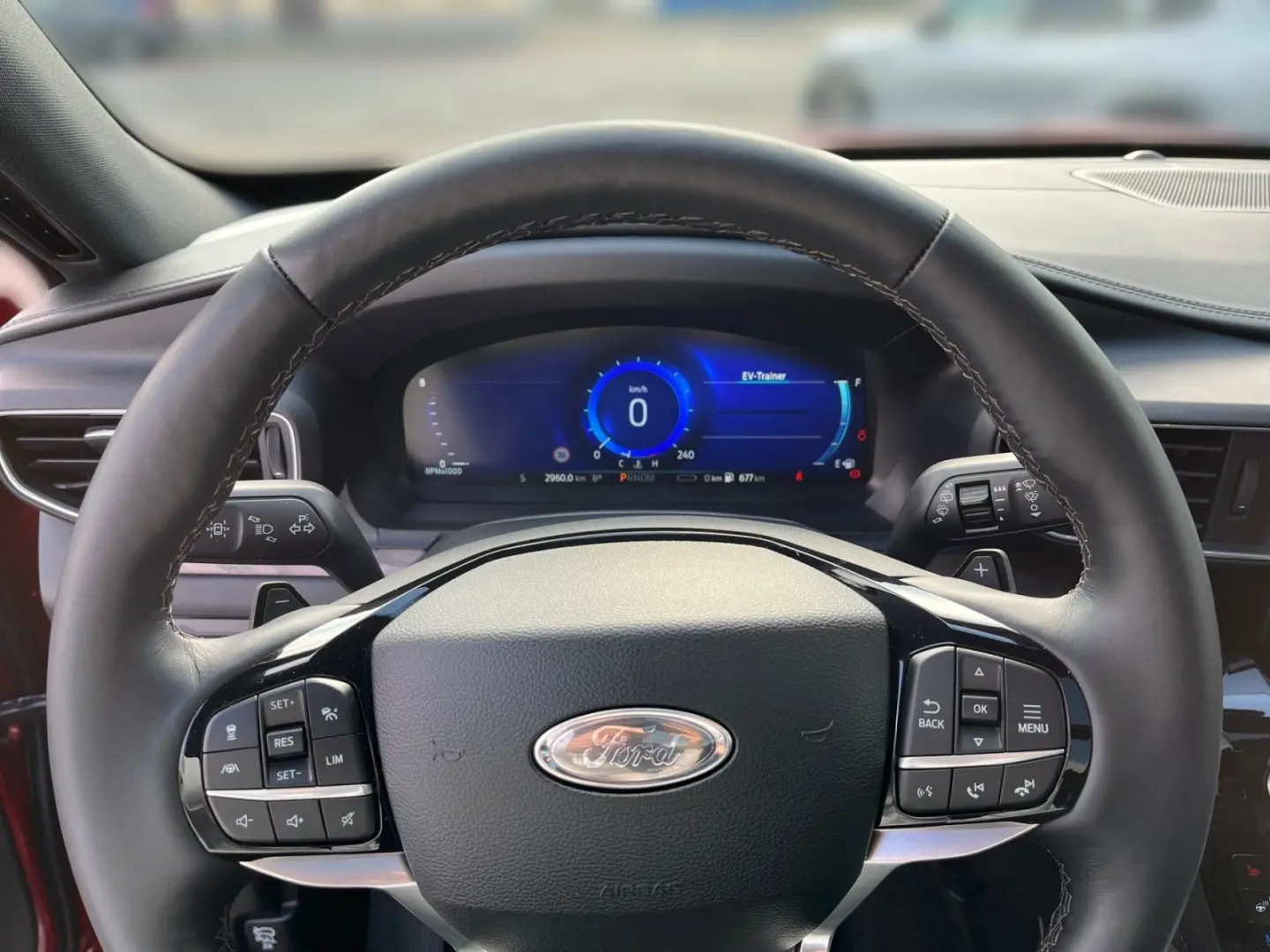 Explorer 3.0 EcoBoost Plug-in-Hybrid Platinum /P