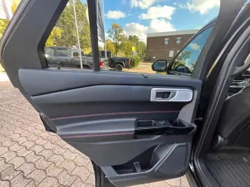 Explorer ST-Line Plug-in-Hybrid 4x4