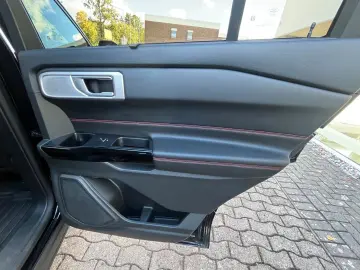 Explorer ST-Line Plug-in-Hybrid 4x4