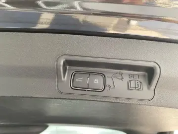 Explorer 4x4 3.0 EcoBoost PHEV ST-Line 7-Sitzer 
