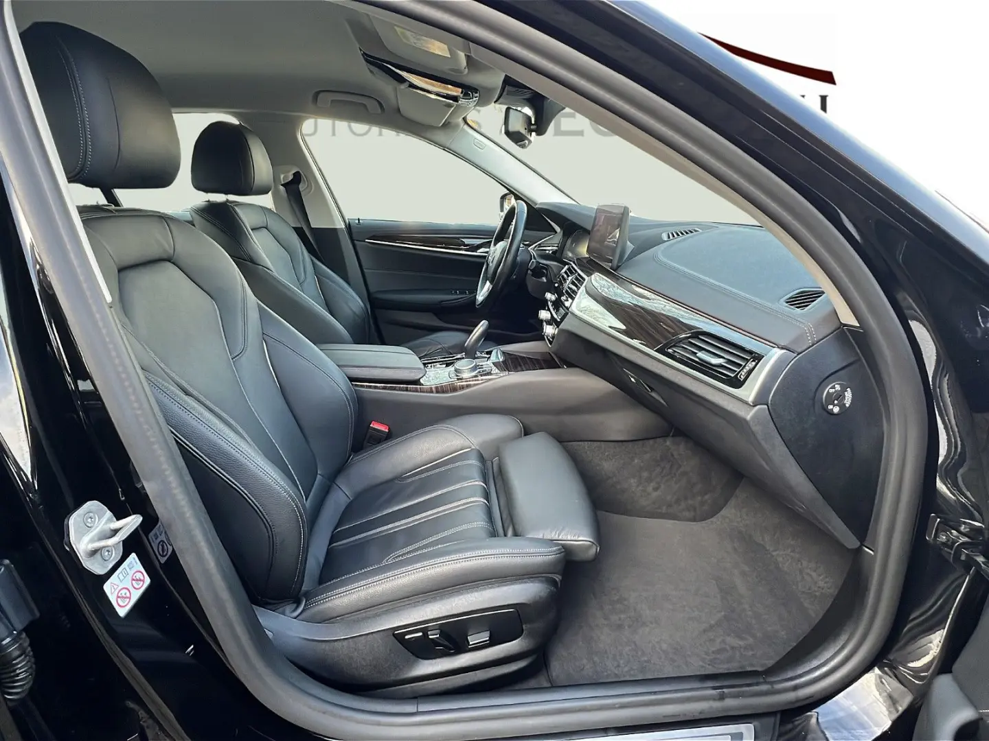 520 d Lim. AHK ACC Leder Sport-Stz Driv-Ass