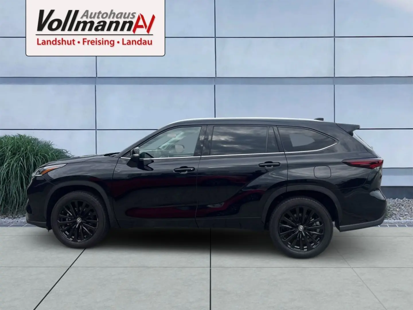 Highlander 2.5 Hybrid Luxury