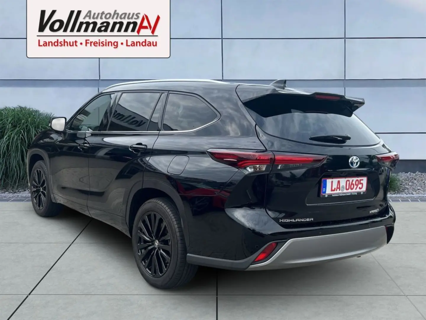Highlander 2.5 Hybrid Luxury