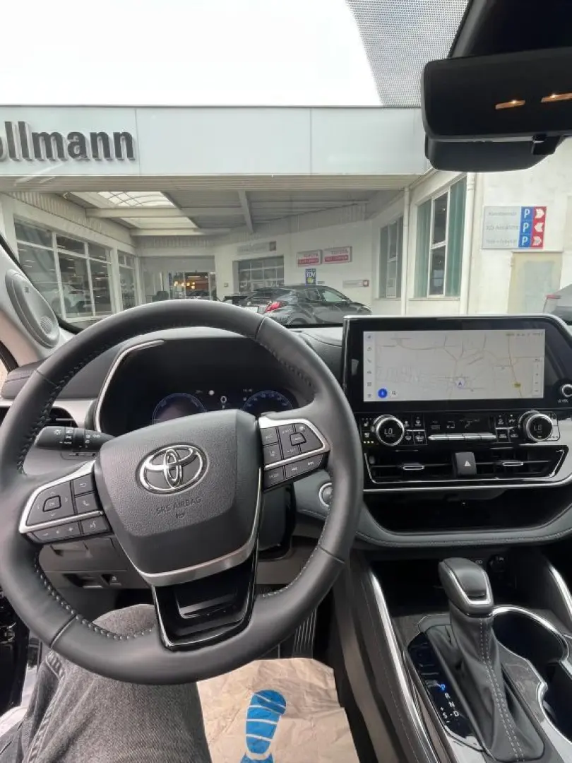 Highlander 2.5 Hybrid Luxury