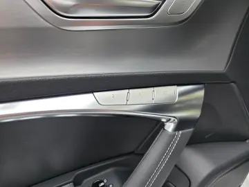 A7 Sportback 40 TDI quattro S Line Optik Schwarz