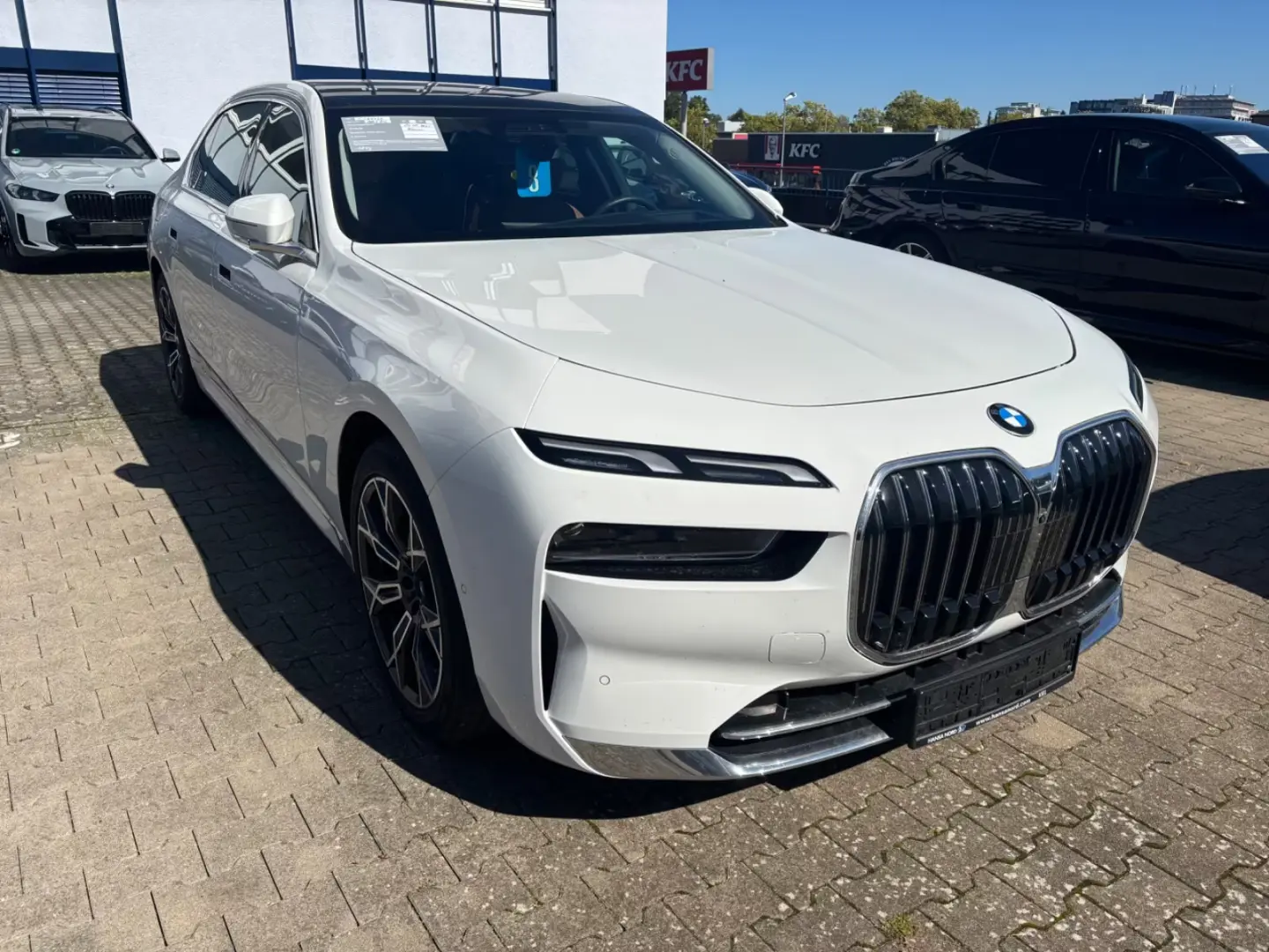 BMW 740 d xDrive Iconic Glow