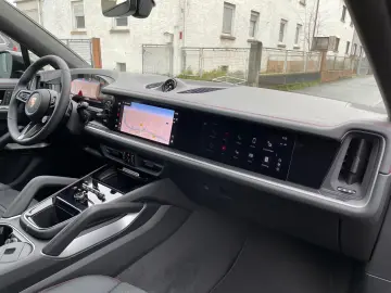 Porsche Cayenne GTS Coupé |HUD|Matrice|ACC|AHK