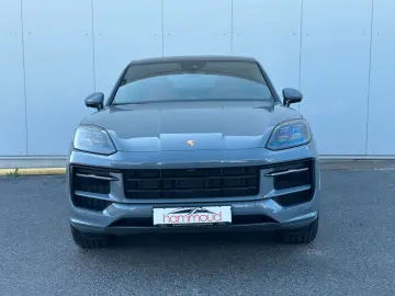 Porsche Cayenne GTS Coupé /MY2026 /Carbon
