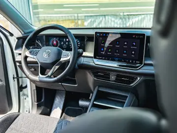 TAYRON Life Plug-in Hybrid 1.5 TSI 204CP DSG