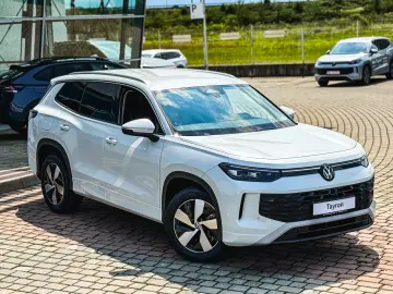 TAYRON Life Plug-in Hybrid 1.5 TSI 204CP DSG