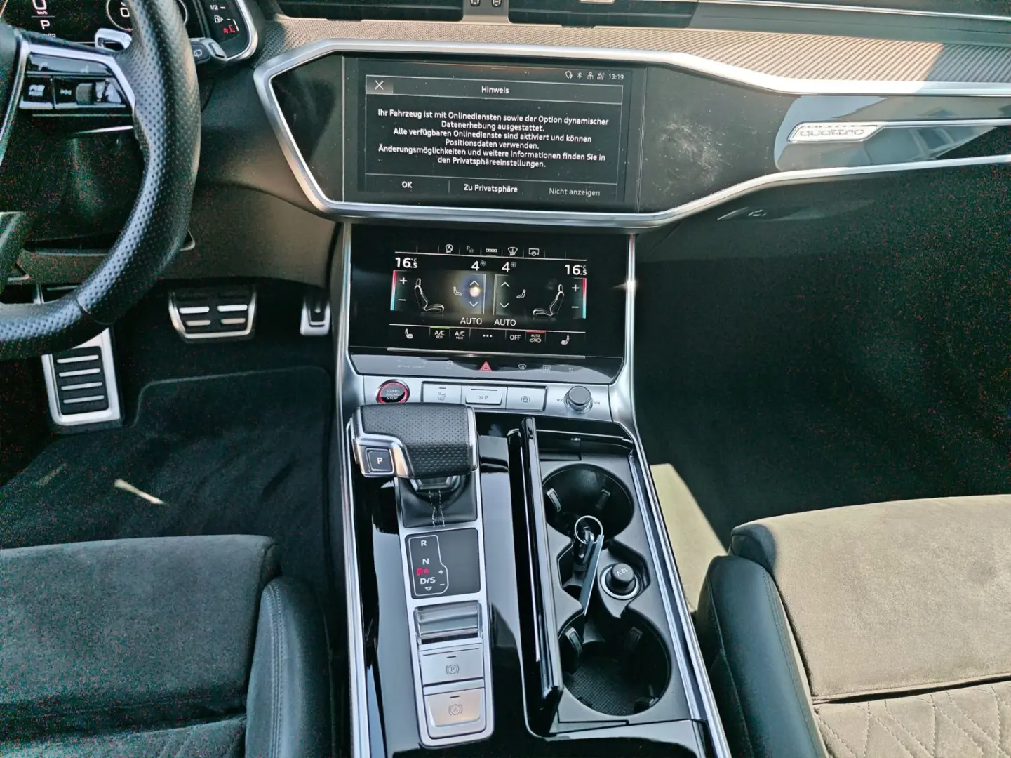 Audi RS6 Avant quattro MATRX + Pano ACC Night HU