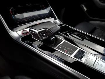 Audi RS6 Avant 4.0 TFSI qu. 360°|PANO|LASER|RS-