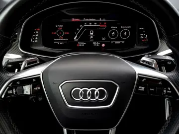 Audi RS6 Avant 4.0 TFSI qu. 360°|PANO|LASER|RS-