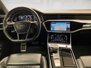 Audi RS 6 Avant QUATTRO 4.0TFSI 600PS.MATRIX.PANO.