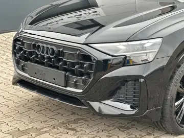 Audi Q8 50 TDI quattro/SLine/Pano