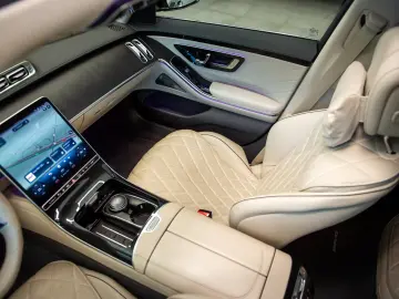 Mercedes-Benz Clasa S 450 4Matic AMG Line Long