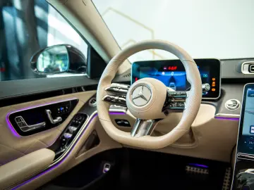 Mercedes-Benz Clasa S 450 4Matic AMG Line Long