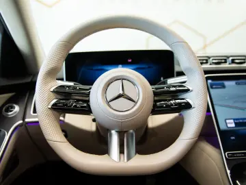 Mercedes-Benz Clasa S 450 4Matic AMG Line Long