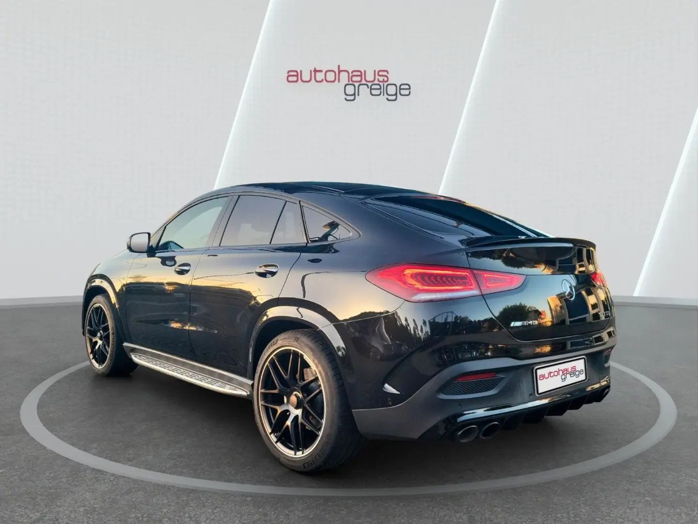 GLE 53 AMG Nightpaket Pano Burmester 22