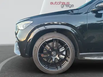 GLE 53 AMG Nightpaket Pano Burmester 22