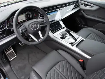 Audi Q8 45 TDI quattro S-Line PANORAMA