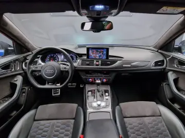 Audi RS6 Avant C7 Akrapovic
