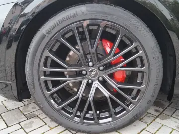 Audi Q8 50 TDI quattro *S line, MY25, Pano